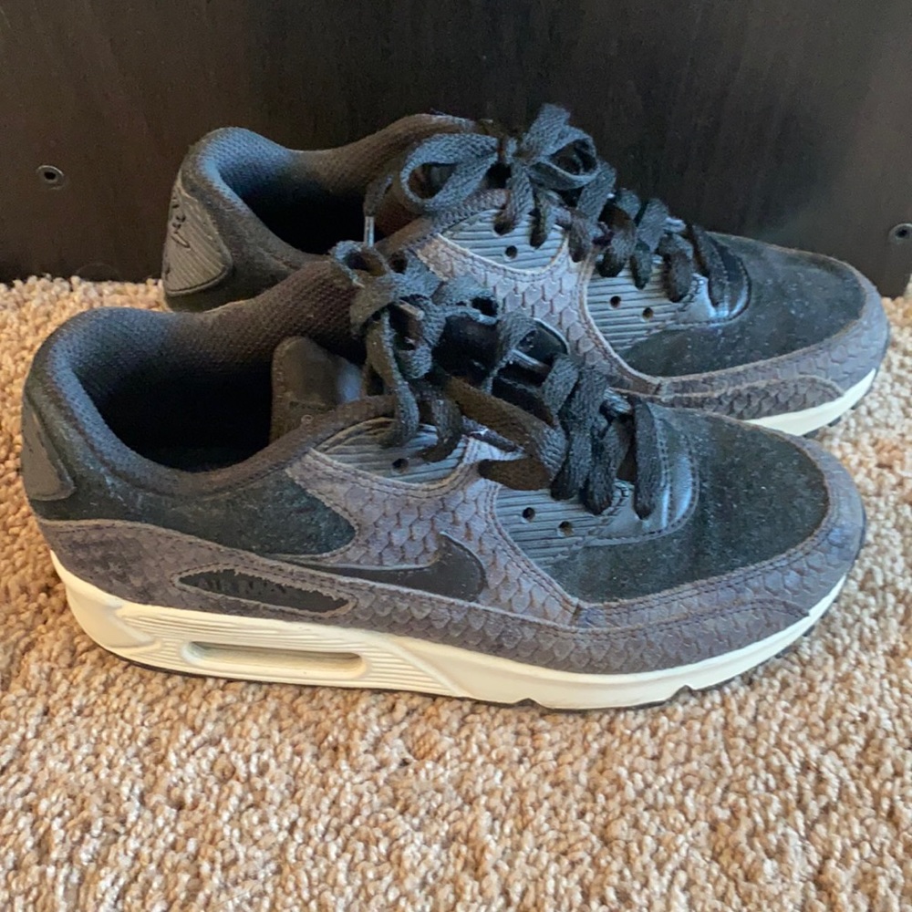 Snakeskin print Nike Air Max